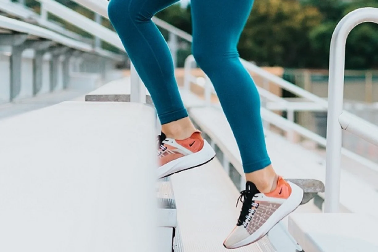 Fitness_Women_Jogging_Staps_Sanctifly_Wellness_App.jpg