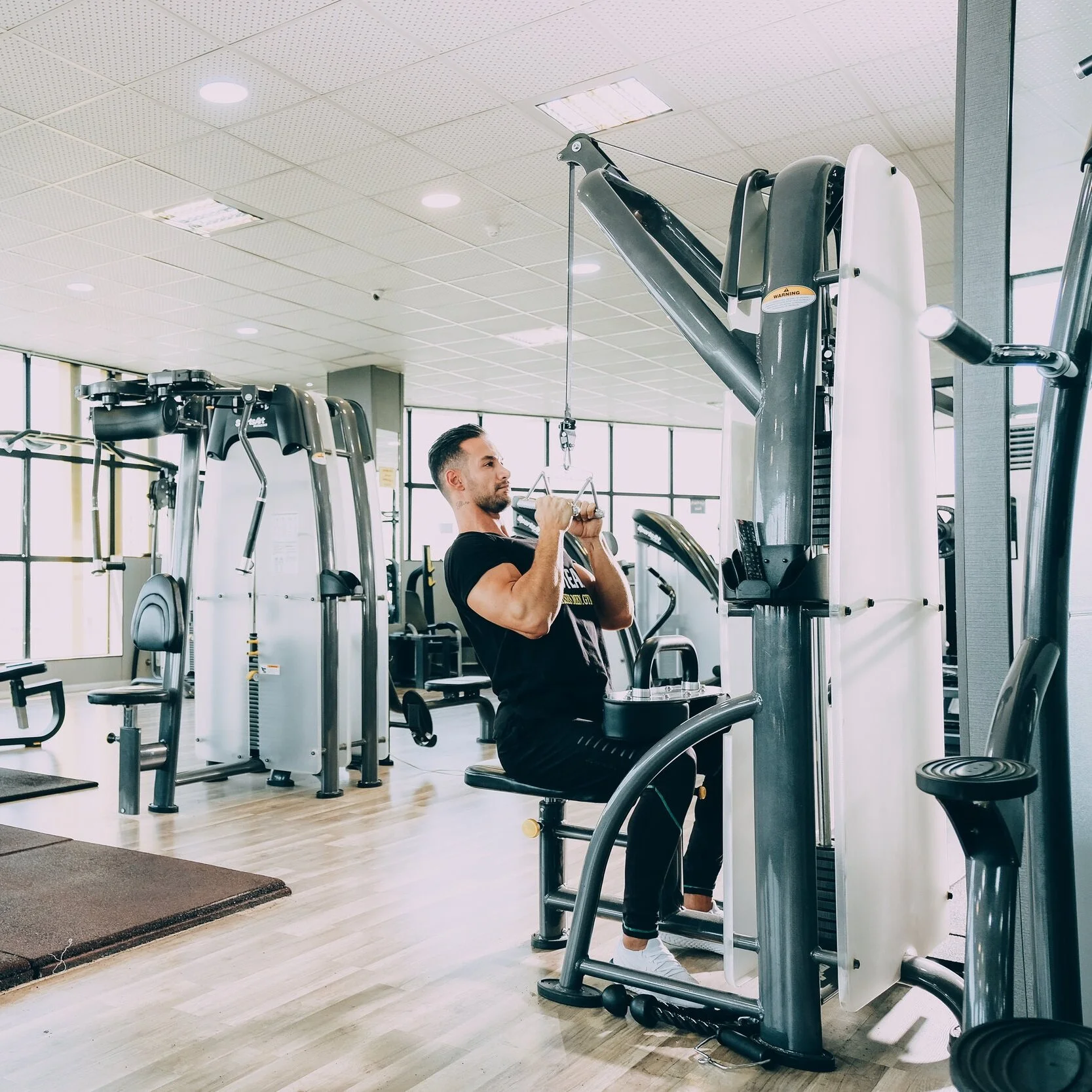 5 Tips for Staying Safe Going Back to the Gym