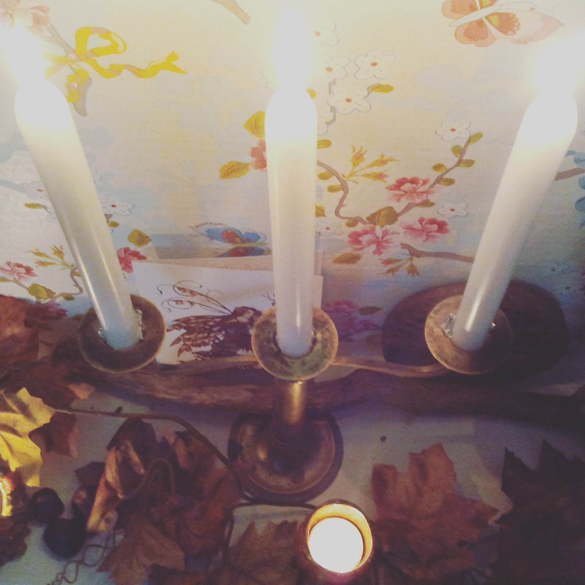 Kaarsen op het altaar