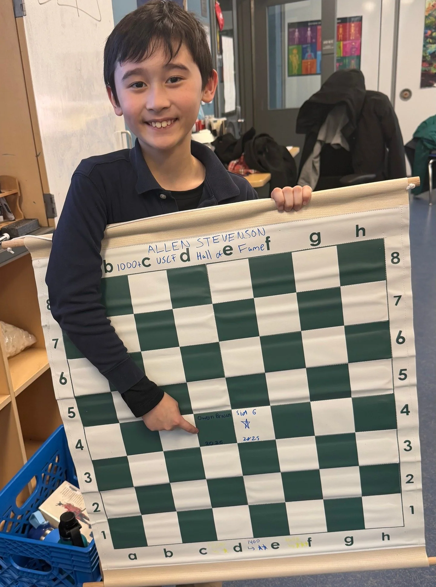 Congratulations to Owen from Allen Stevenson, who signed his name on the Hall of Fame board for breaking 1000 USCF! Last weekend, Owen competed in the K-5 U-1000 section at the New York State K-8 Chess Championships. He won 5/6 games to win 9th place