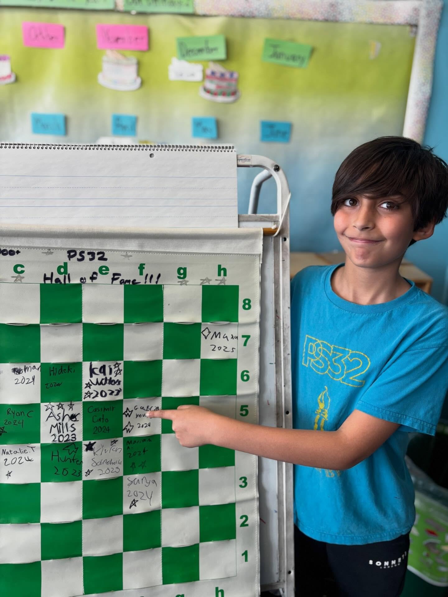 Congratulations Gabriel Y from PS32 for breaking 1400 USCF at this past weekend&rsquo;s Elite Quad! ⭐️⭐️

#1400plususcf #ps32chess
