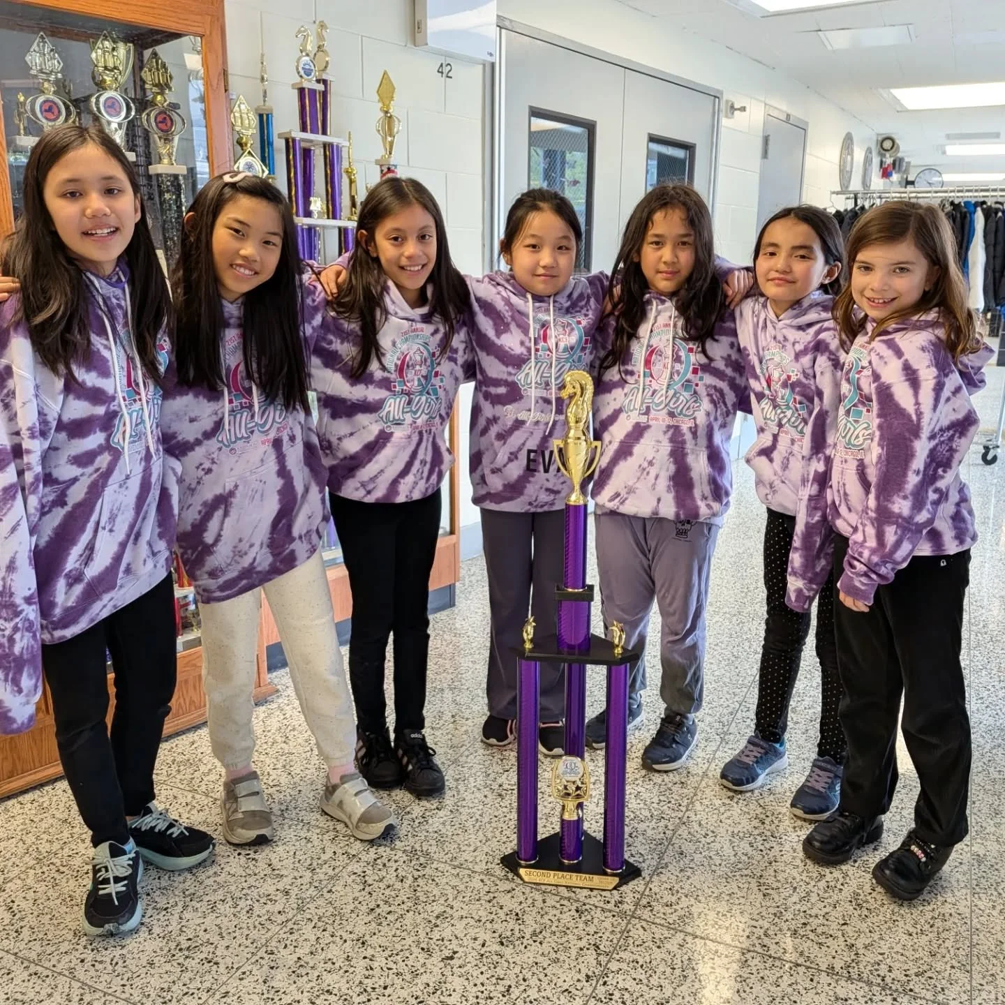 Congratulations again to Nest+m for a very successful return from the annual All-Girls National Championships winning both a 2nd place team trophy (u10) and a 4th place team trophy (u12)! 👑 Our u8 team's debut also finished 12th place overall.

Shou