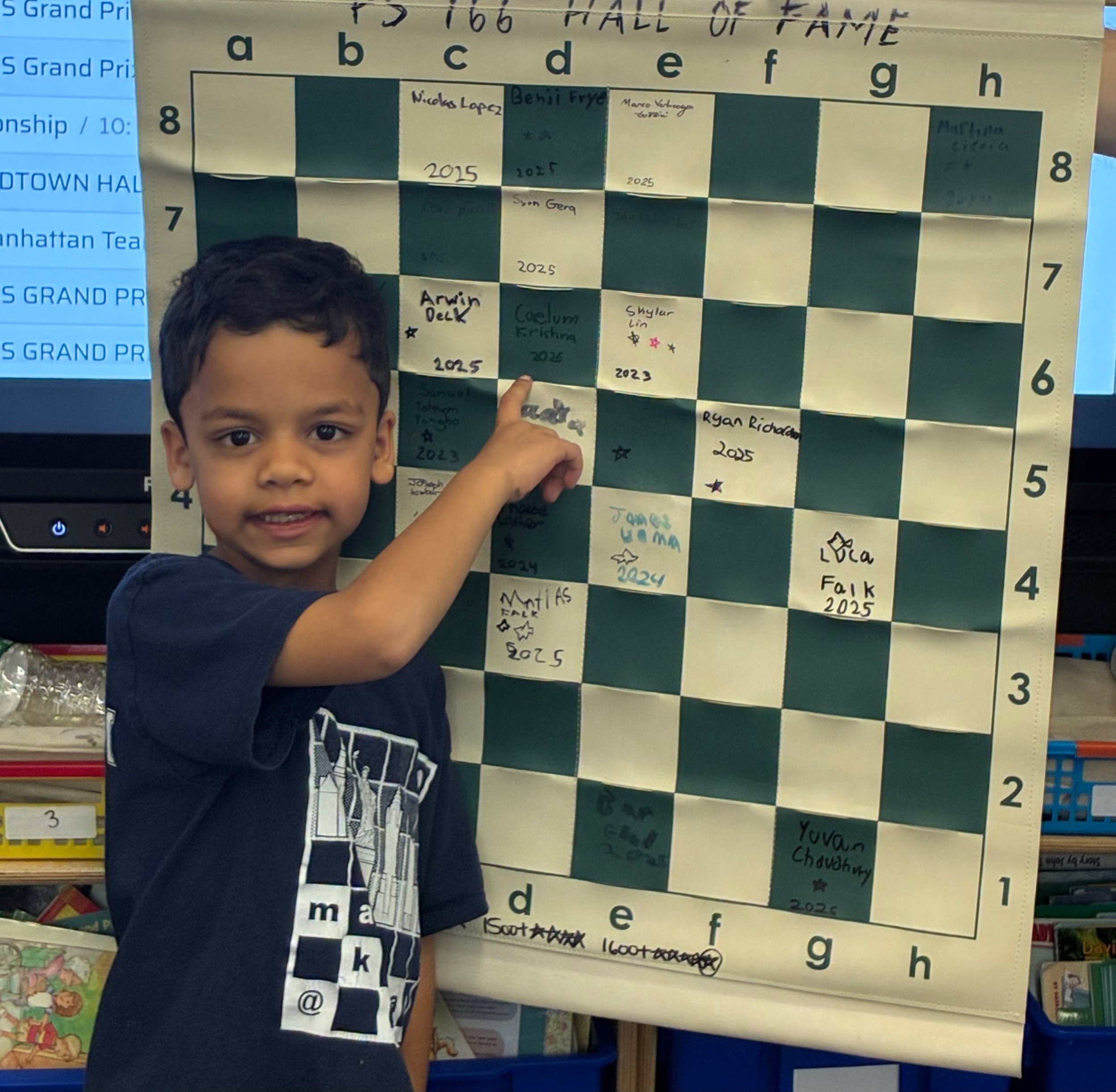 Congratulations to Caelum from PS 166 for breaking 1000! Caelum has been a consistent Grand Prix competitor since he joined Chess and has represented his team at States and Nationals!

#1000plususcf