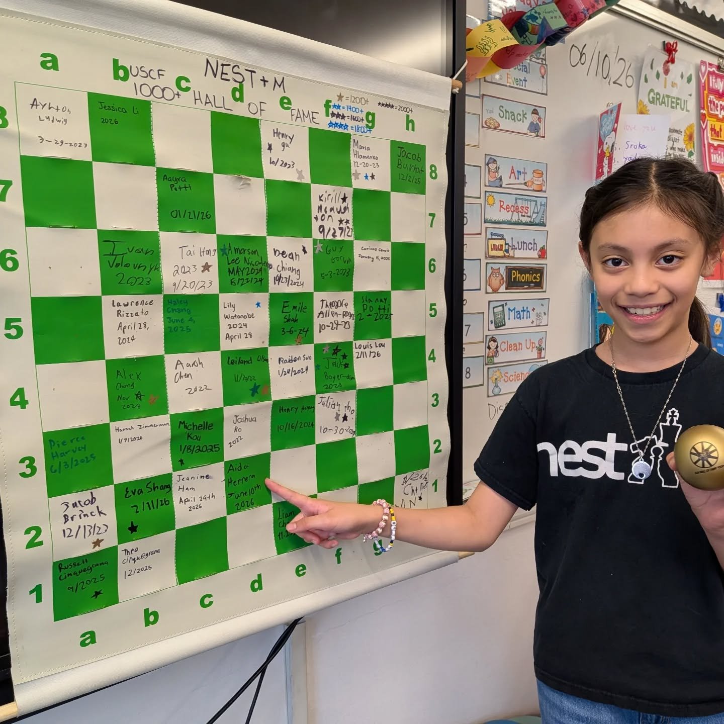 Congratulations Aida on reaching 1040 peak rating! That's a 659 points gain since the start of the school year 💪🎉🥳

#1000plususcf