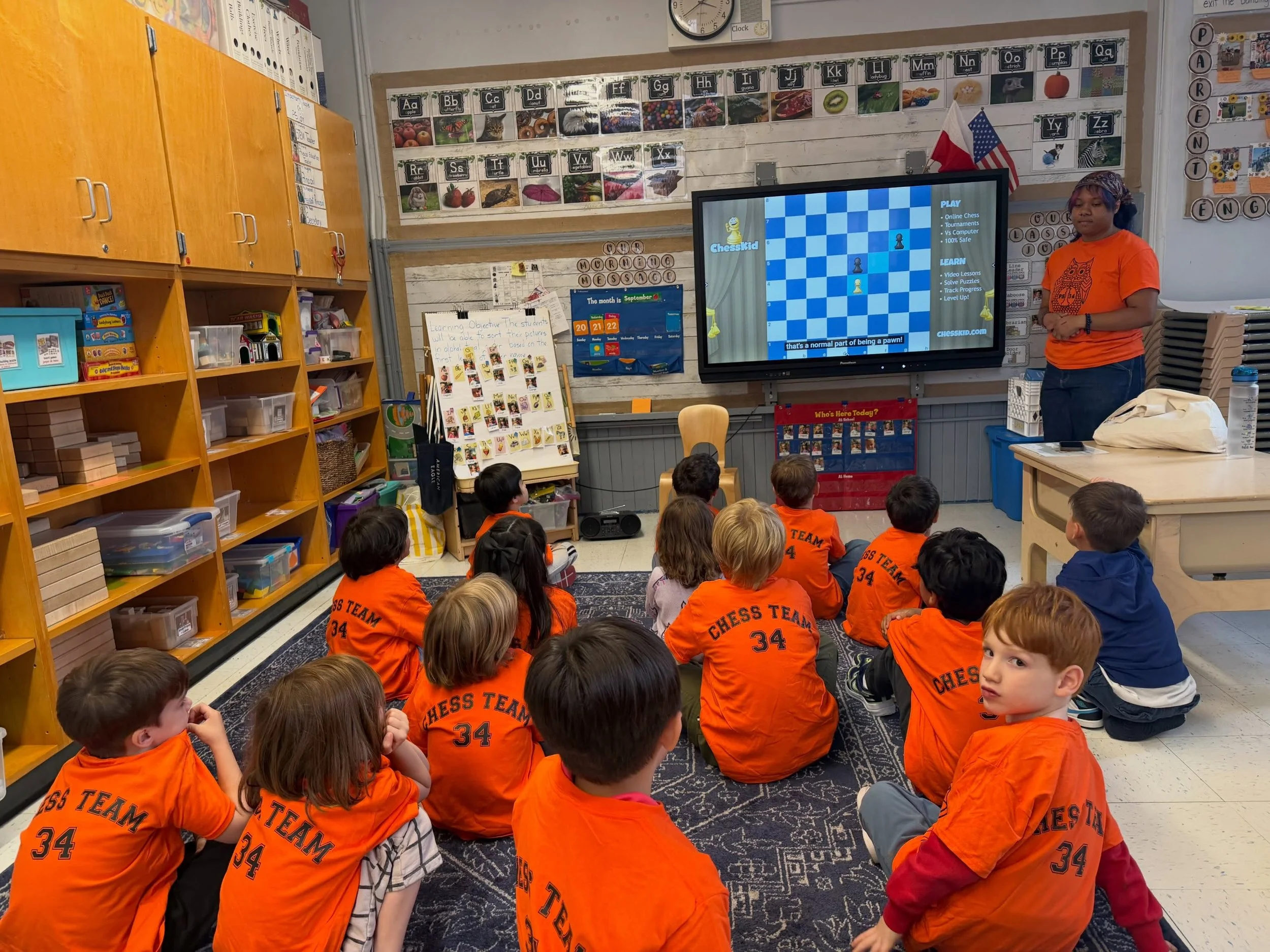 Ps 34 Owls launching their first of the Fall semester! Owls are ready for another great year 🦉

#ps34chess