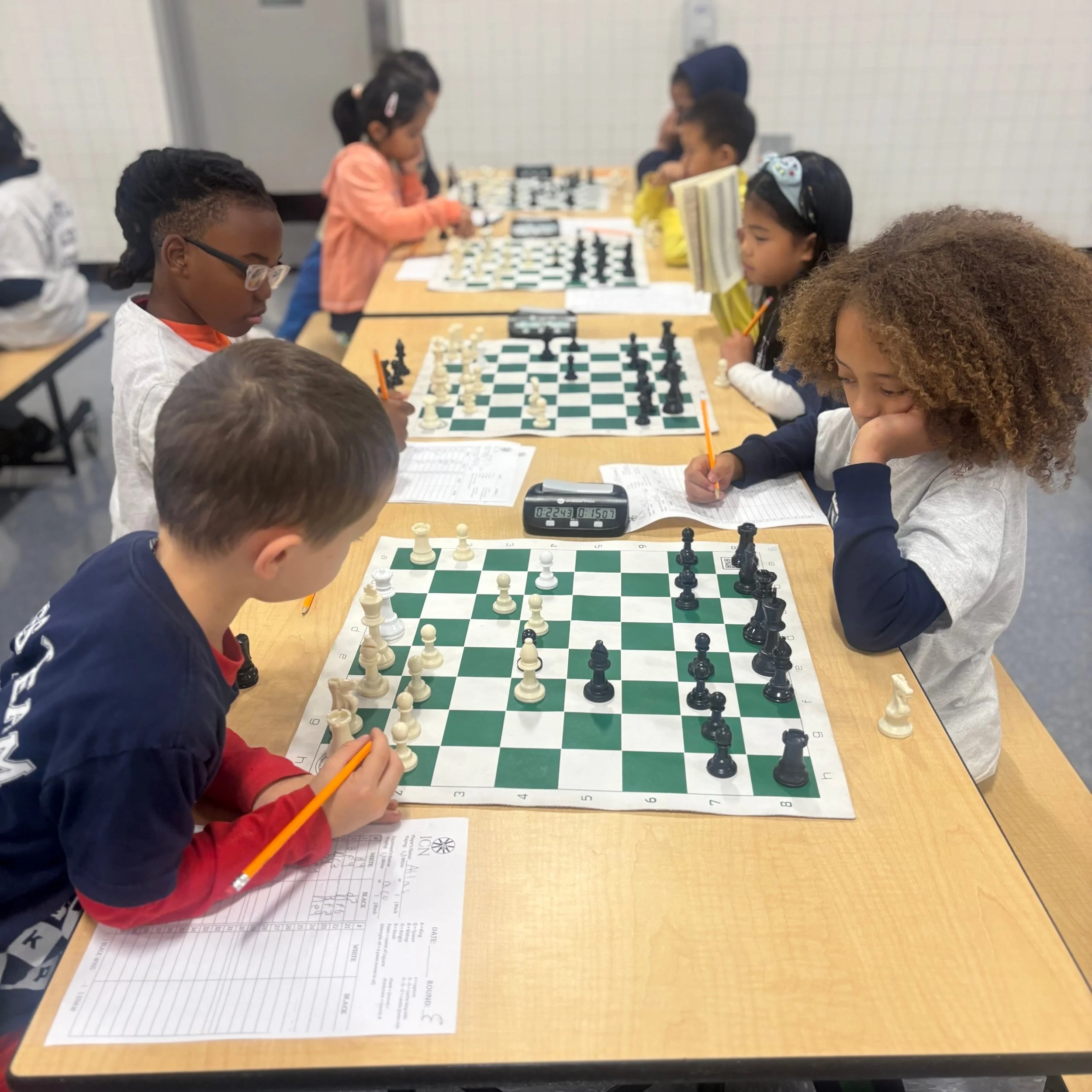 Upper West Side Grand Prix at PS 166 is in full swing! Today two massive teams, PS 166 and Harlem Academy, have brought players of all levels to train. Six of PS 166's strongest players are battling it out in the 1000+ G60 Elite Quads. Come challenge