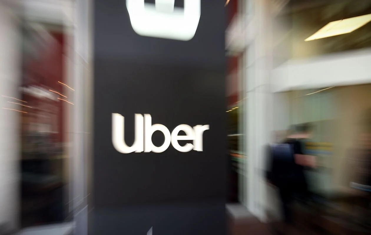 Top proxy advisers urge Uber investors to approve proposal seeking lobbying disclosure