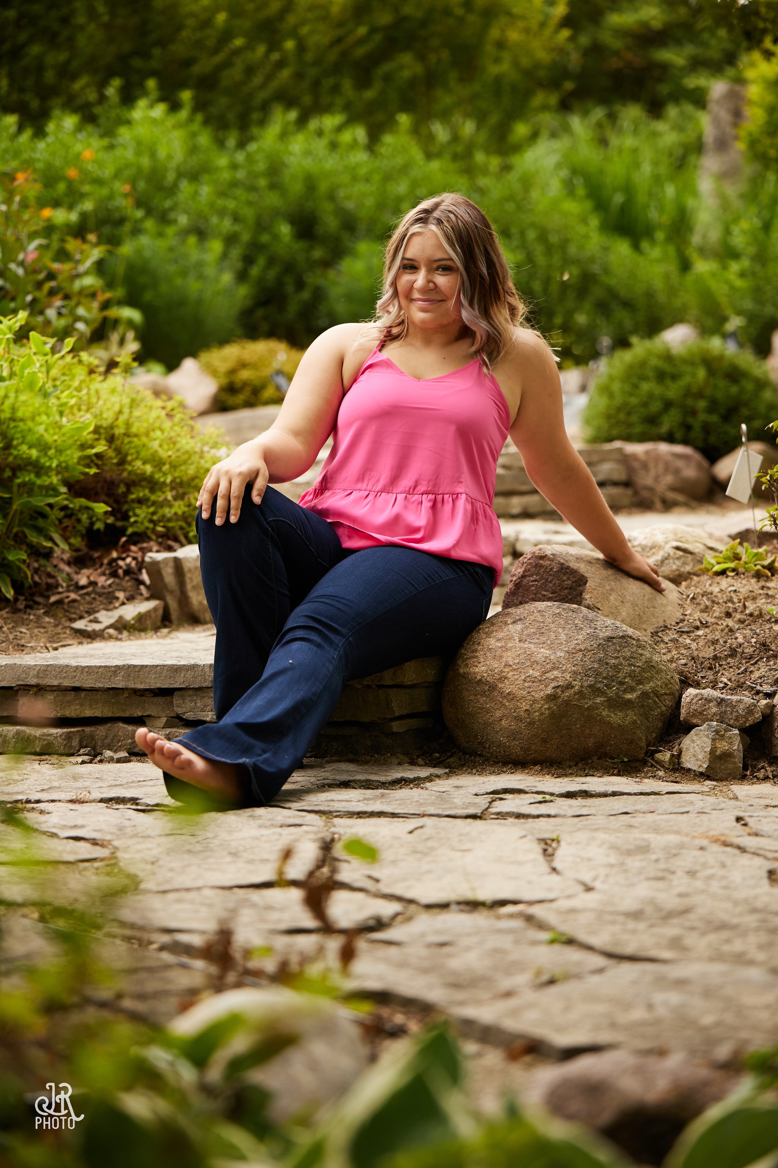 Taylor Rohrer_SeniorShoot-0267 1.jpg