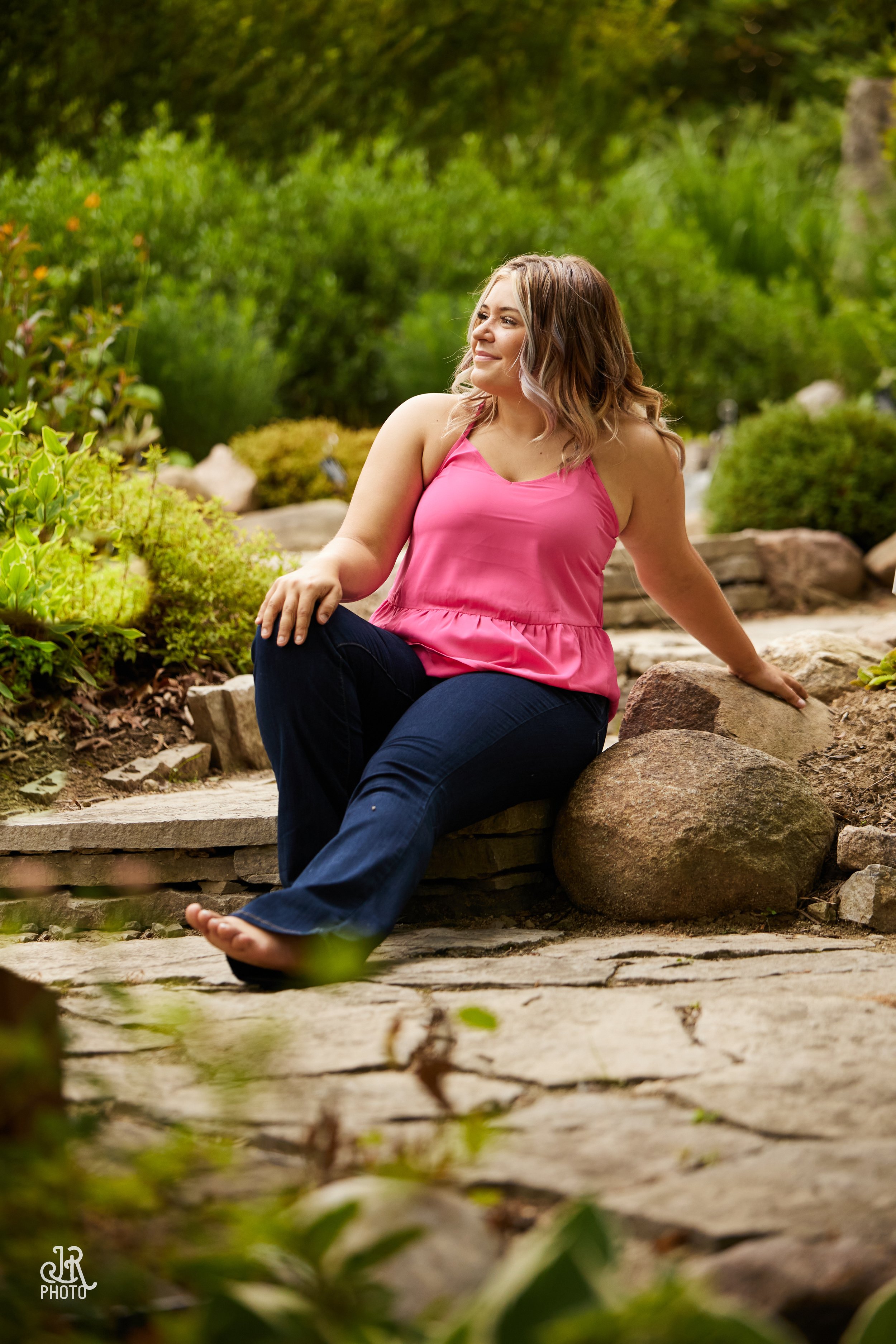 Taylor Rohrer_SeniorShoot-0295 1.jpg