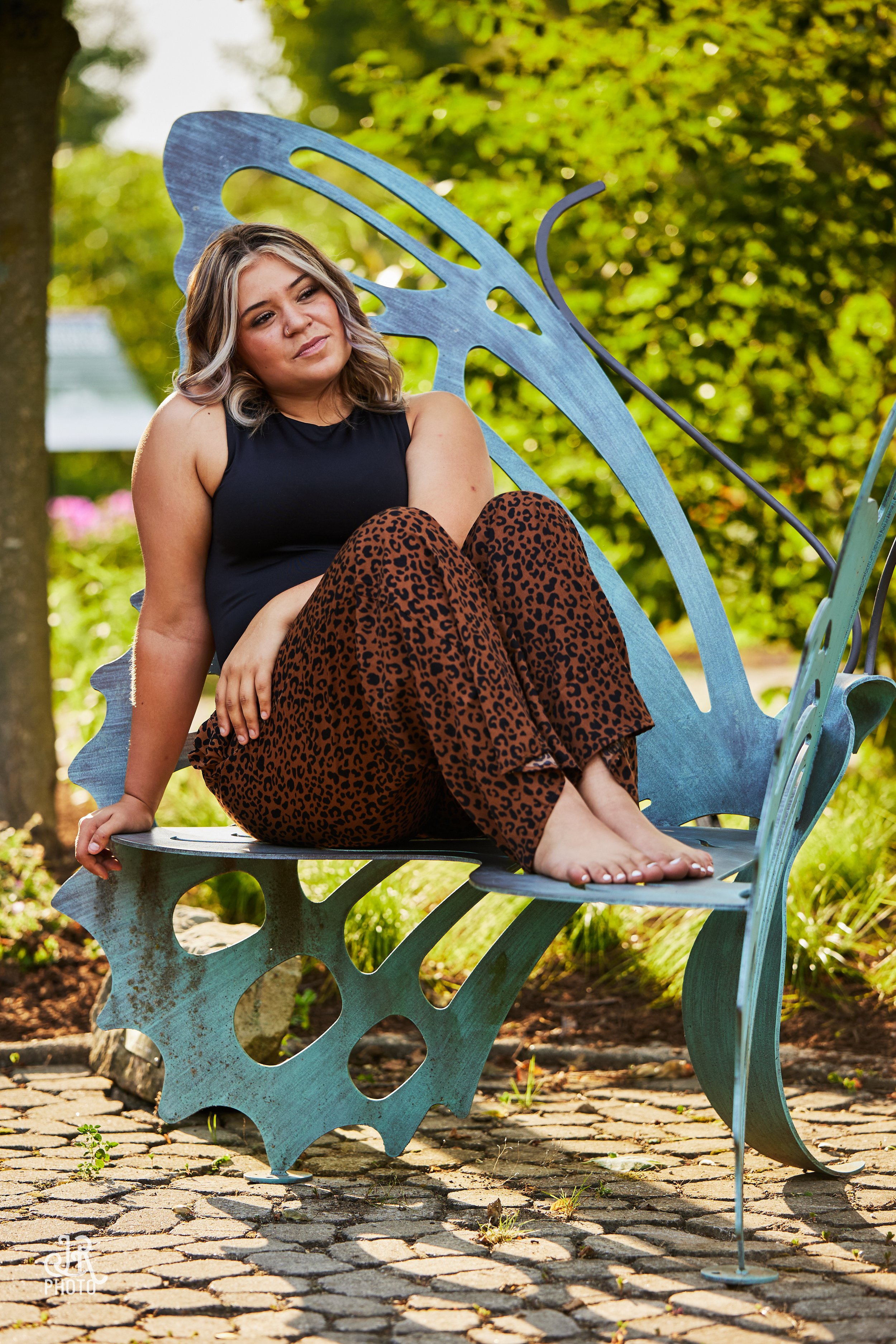 Taylor Rohrer_SeniorShoot-0733 1.jpg