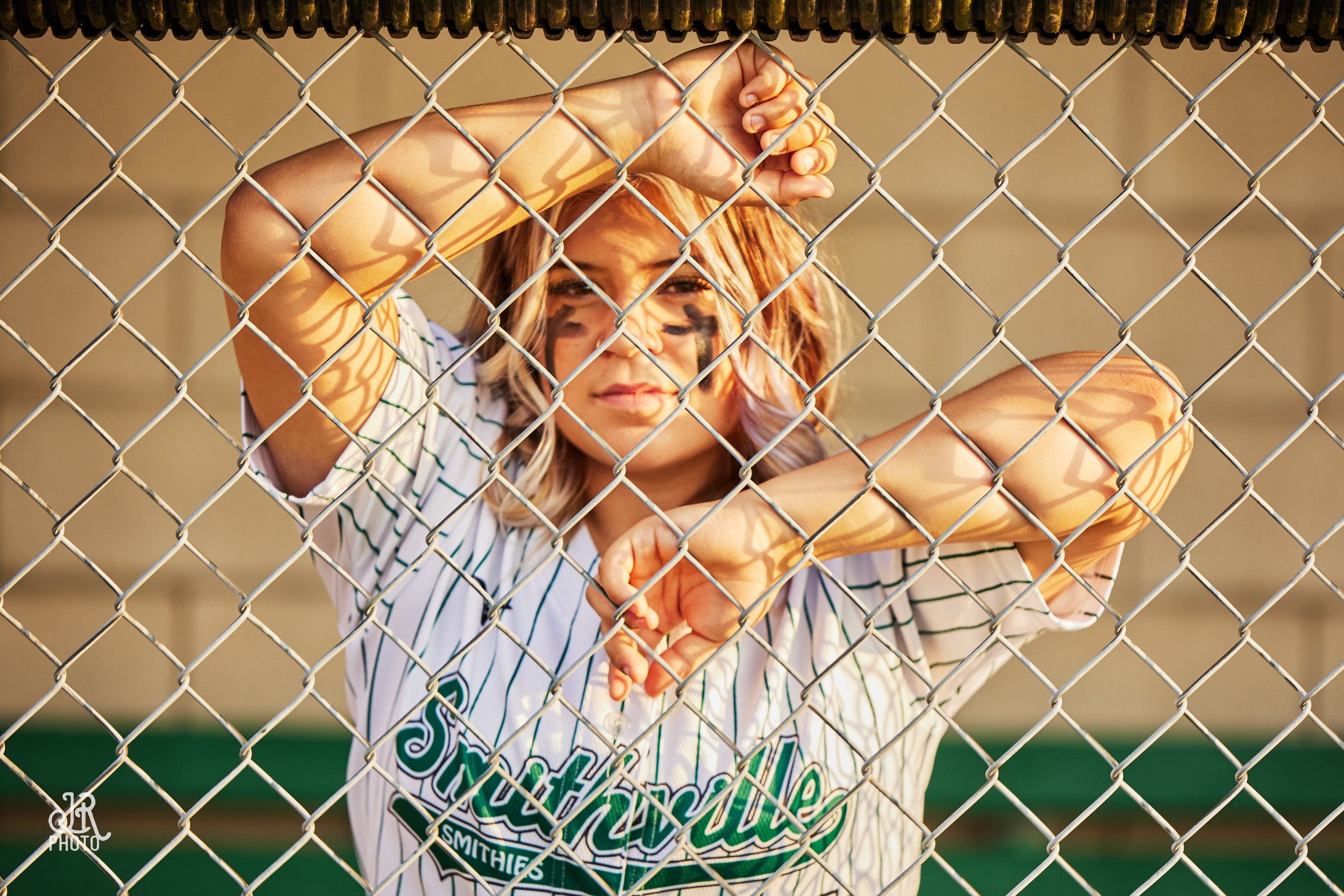 Taylor Rohrer_SeniorShoot-0851 1.jpg