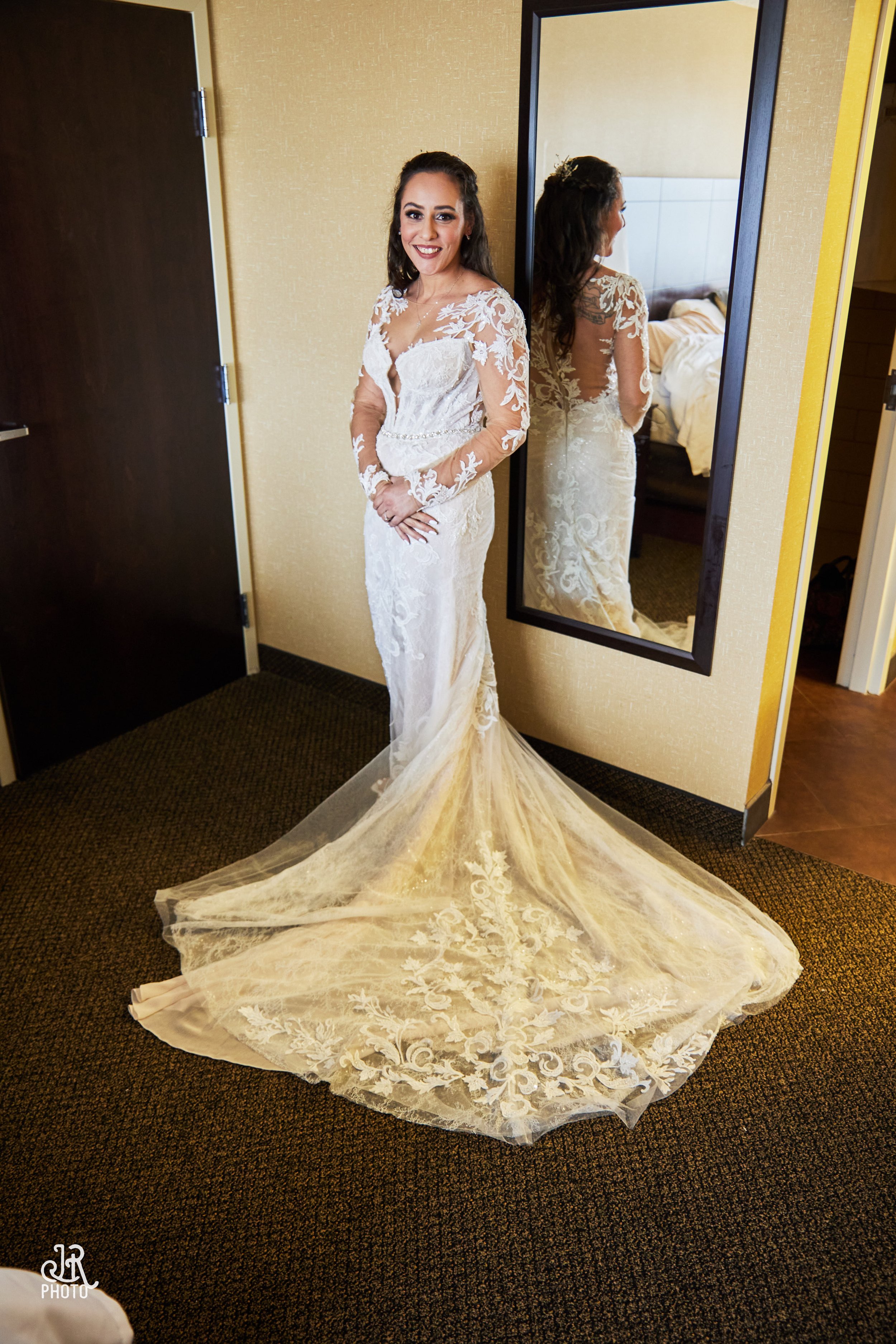 Joseph_Hannah Wedding_7_23-0052 1.jpg