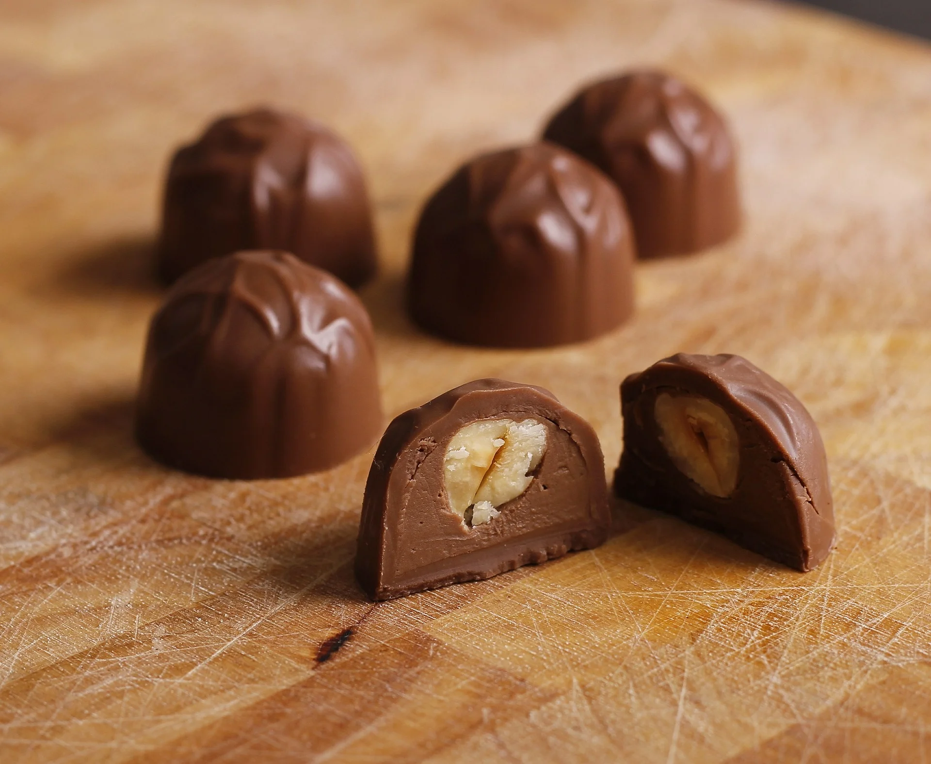 chocolate-581687_1920.jpg