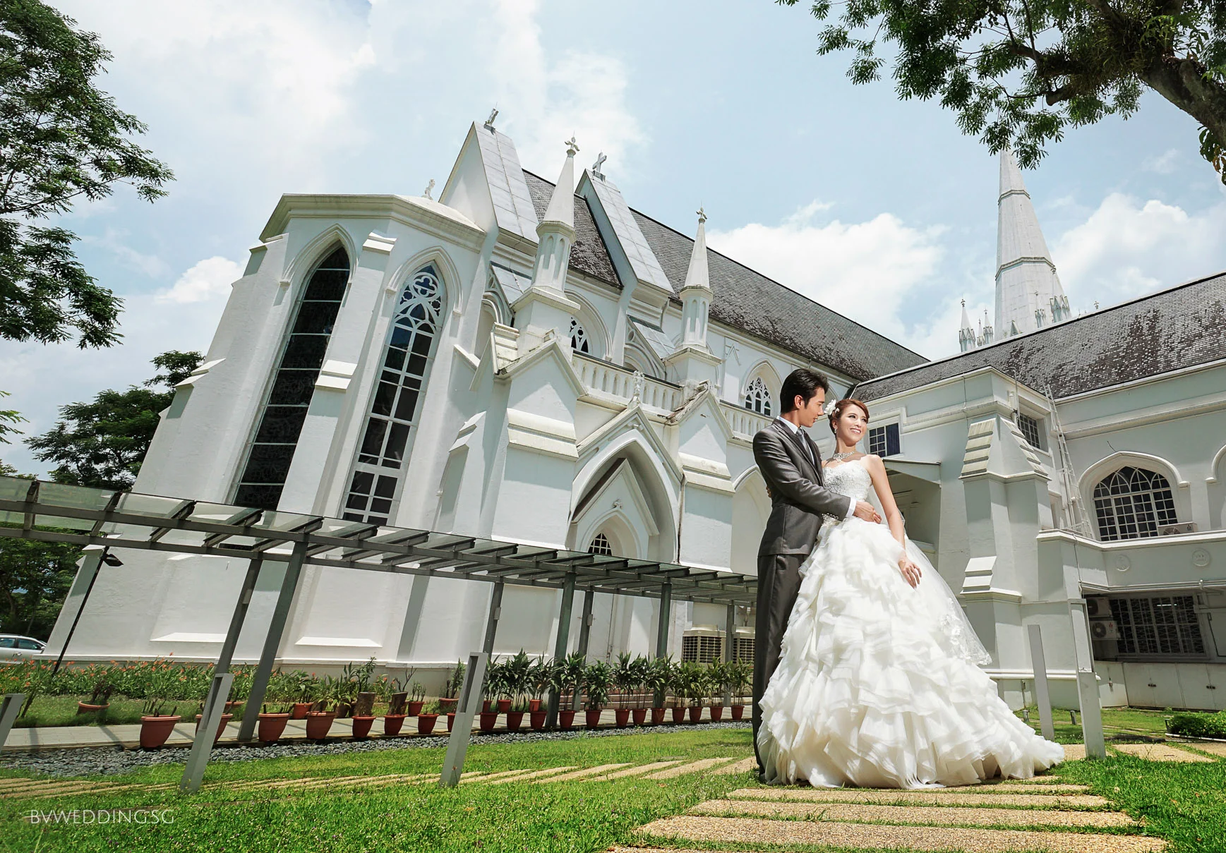 Pre-wedding Photoshoot at St.Andrew Catherdral