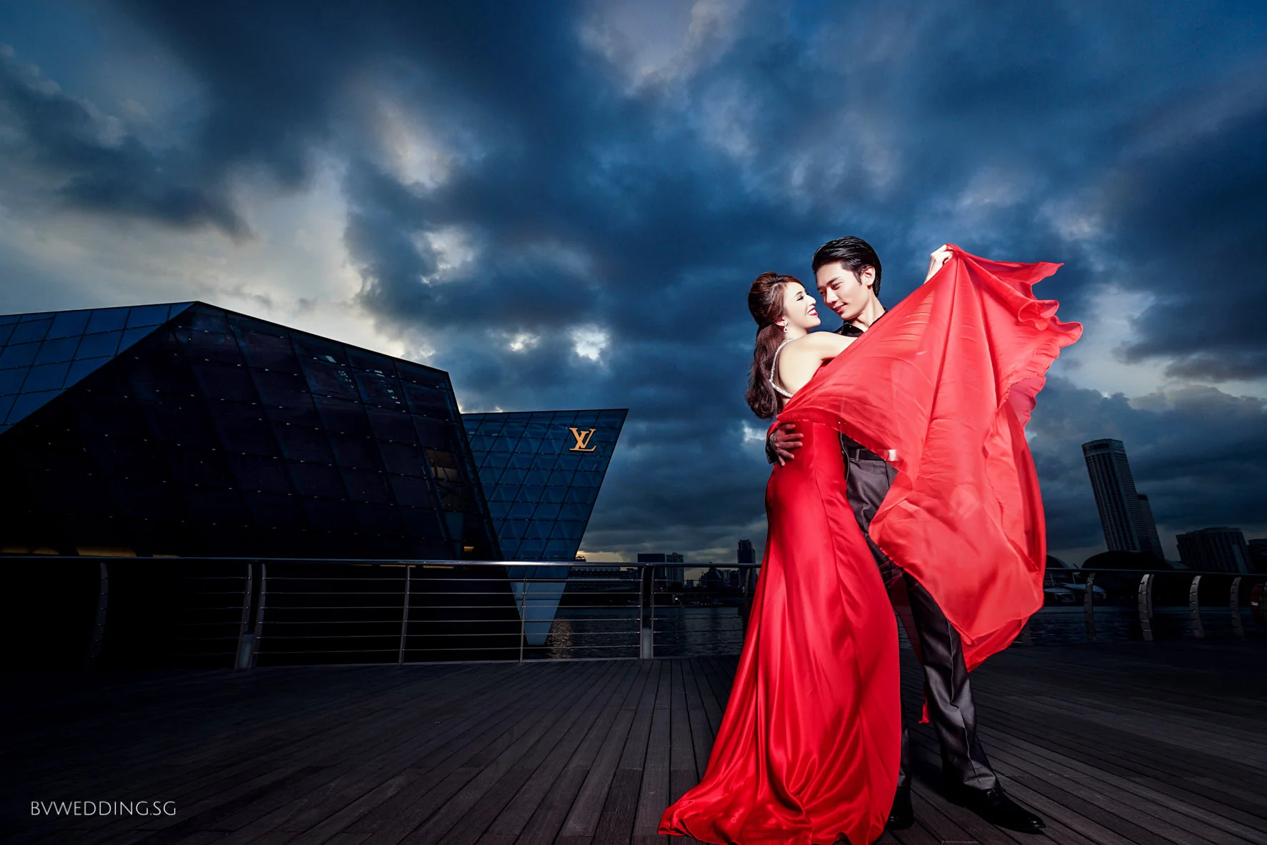Pre-wedding Photoshoot at LV-MBS