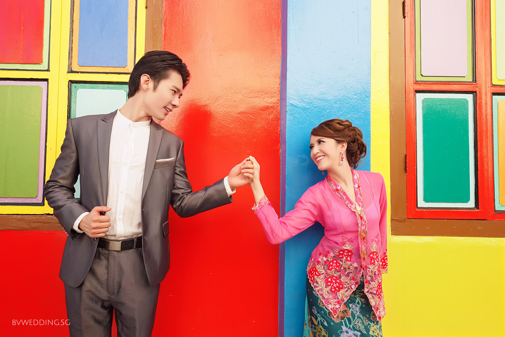 Singapore Peranakan Style Pre-wedding Photoshoot at Indian Heritage Center