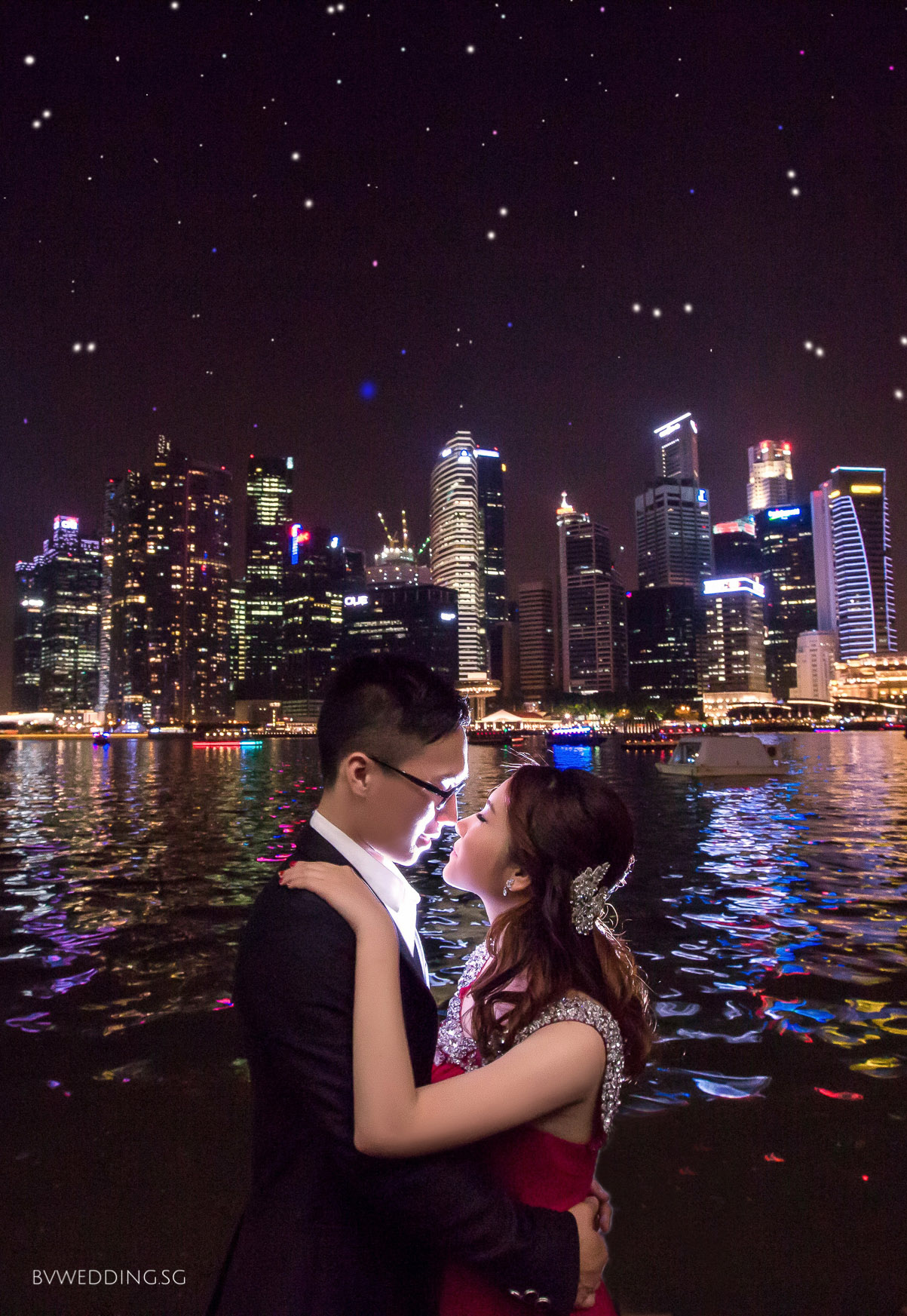 Pre-wedding photoshoot at Helix Bridge & LV Platform