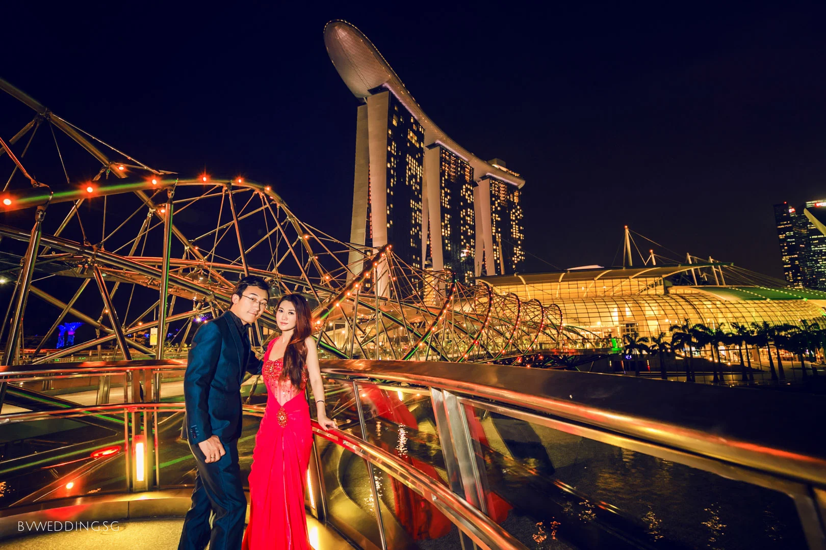 Pre-wedding Photoshoot at Helix Bridge