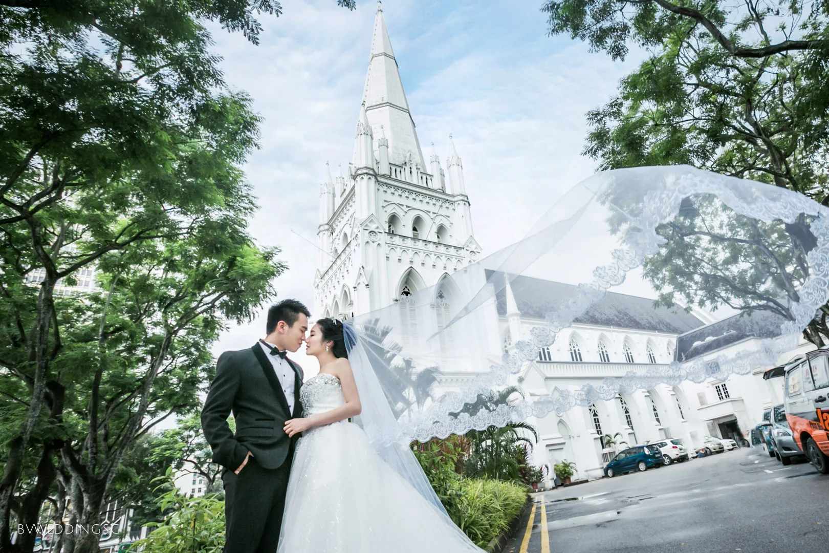 Pre-wedding Photoshoot at St.Andrew's Cathedral