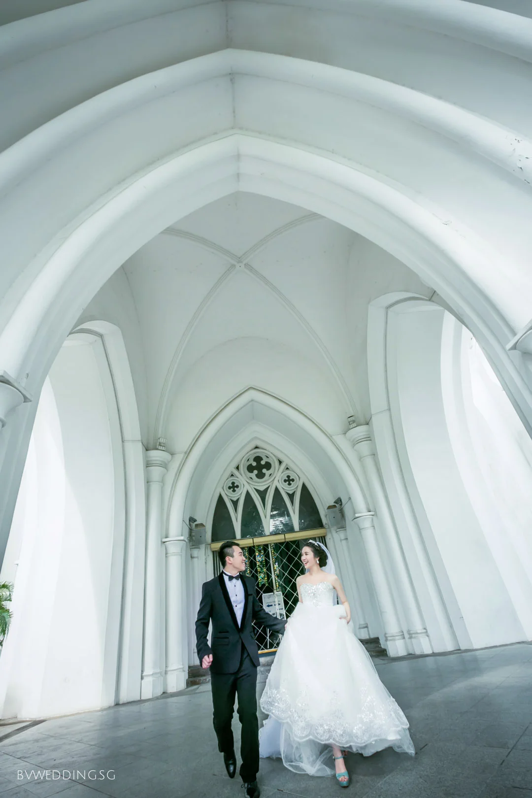 Pre-wedding Photoshoot at St.Andrew's Cathedral