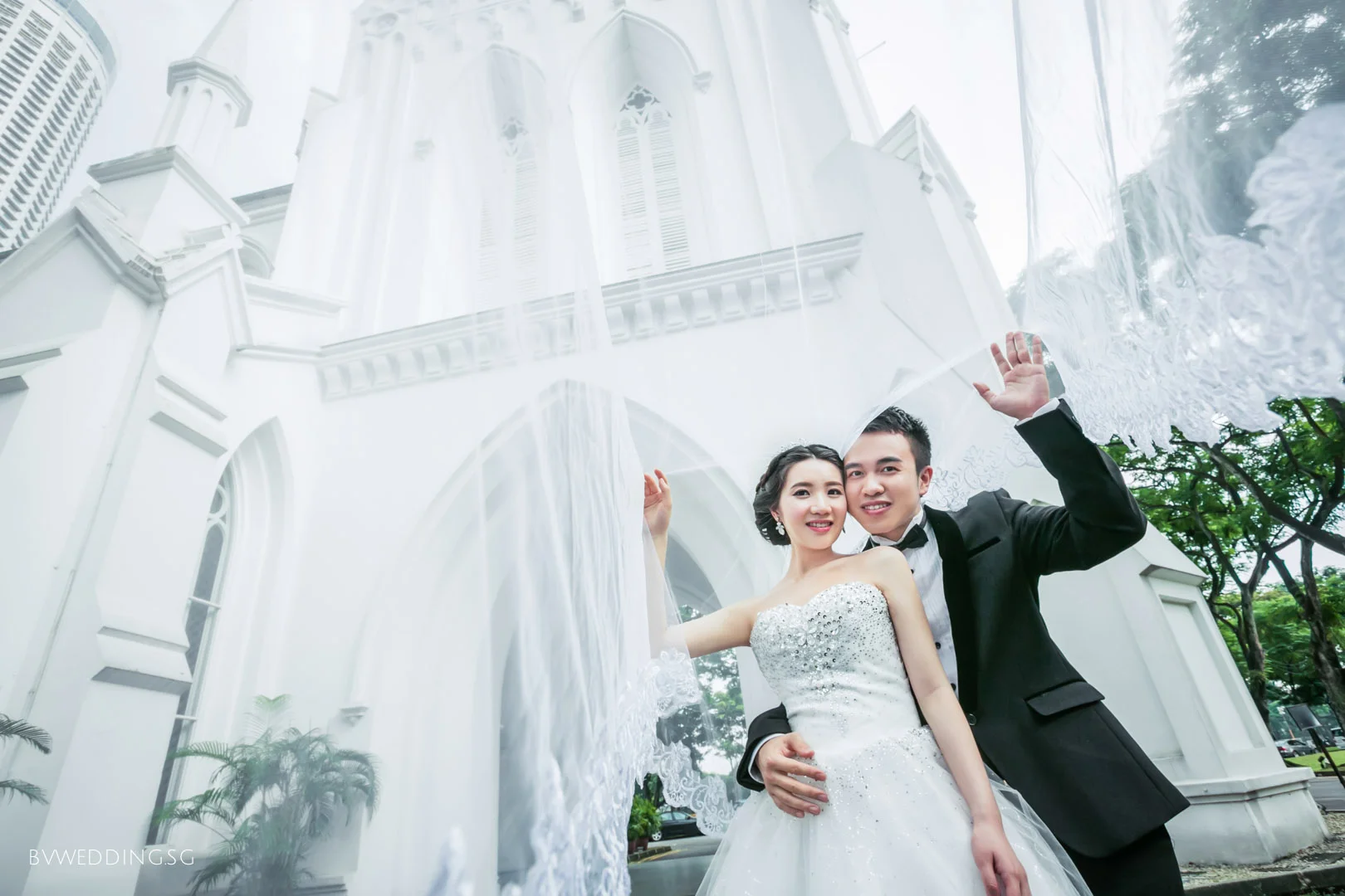 Pre-wedding Photoshoot at St.Andrew's Cathedral