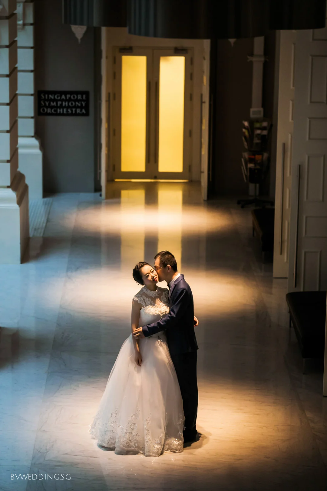 Pre-wedding Photoshoot at Victoria Theatre