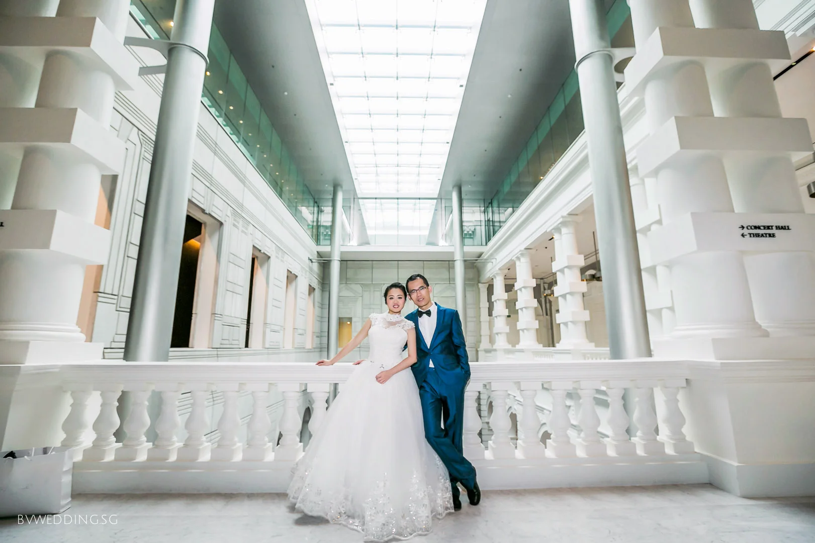 Pre-wedding Photoshoot at Victoria Theatre