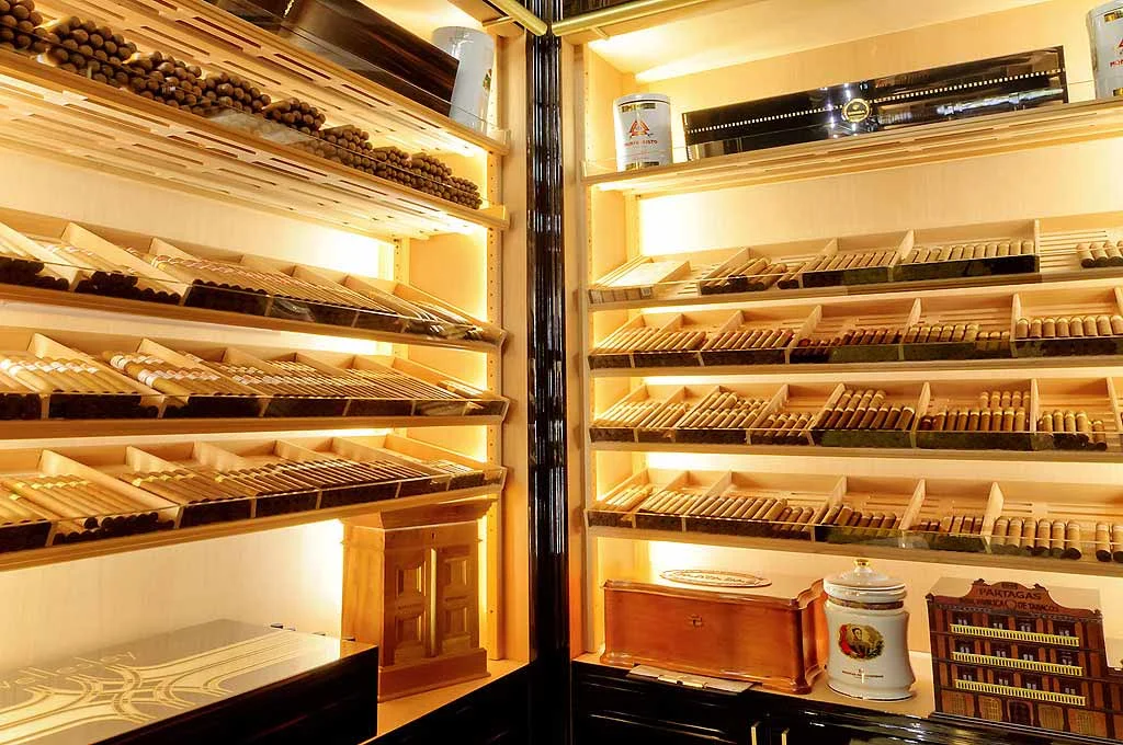 humidorshelp.jpg