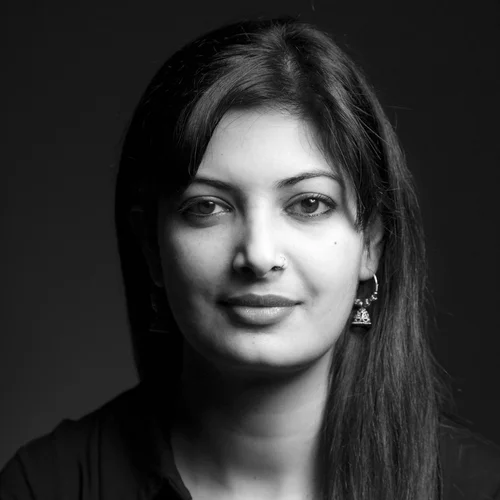 SMITA SHARMA is an independent photojournalist based between Delhi, Kolkata and New York focusing primarily on gender violence and human rights issues. Read Full Bio here . View her work here . Mentorship Beat: Photography.