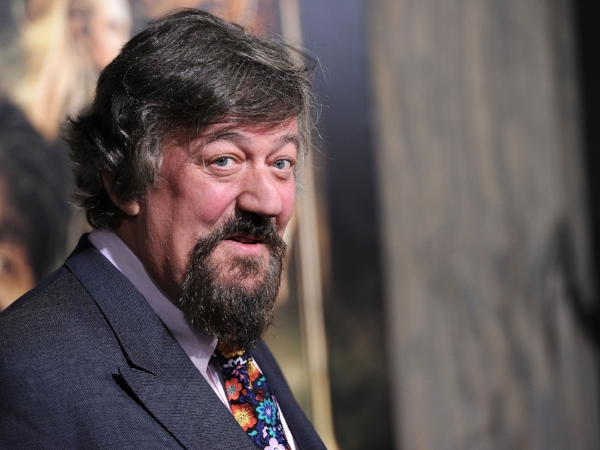 The award-winning narrator for the Harry Potter audiobooks. He’s the first of many suggestions for a gay actor to take the role and possibly the best choice.
