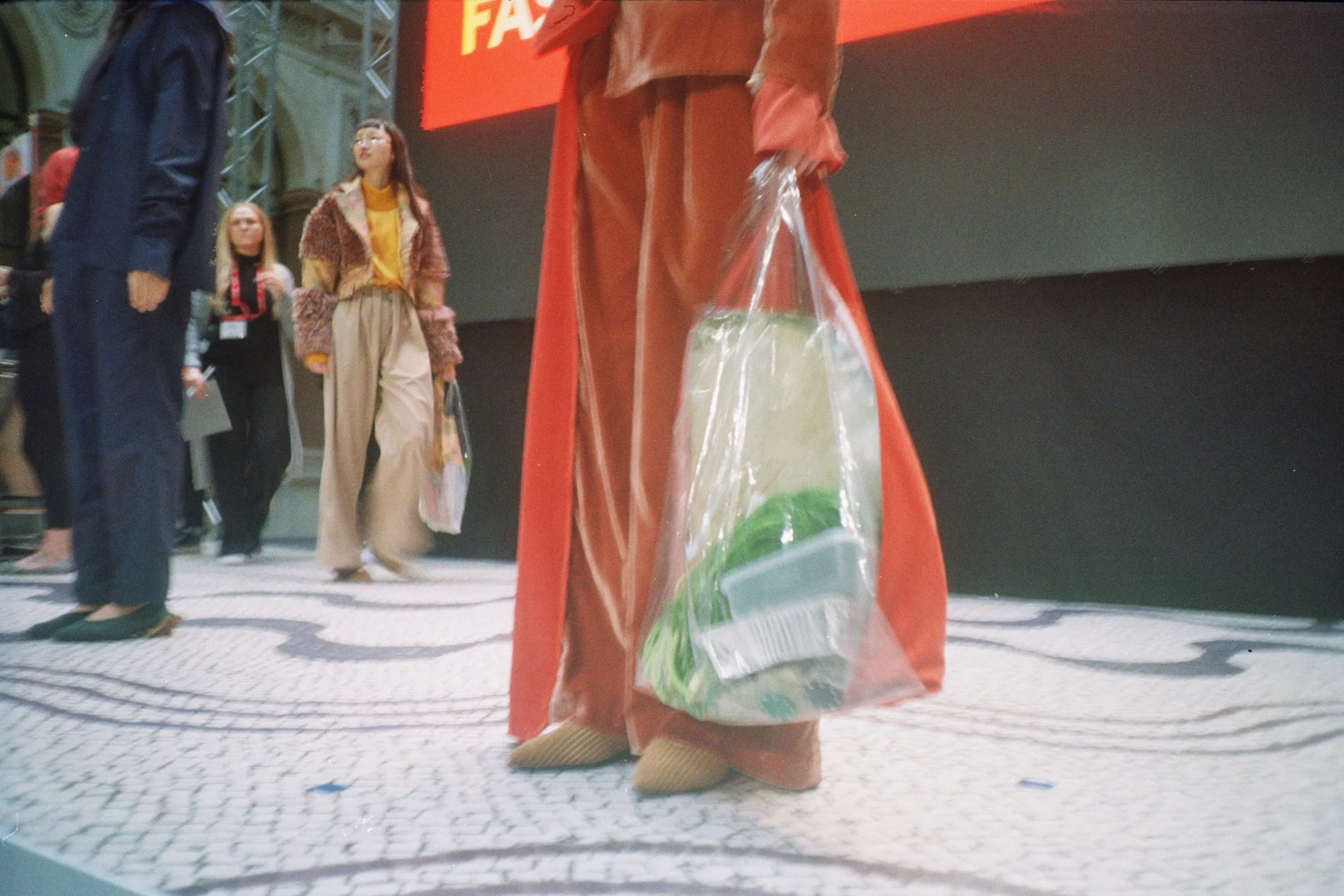 img0033.jpg