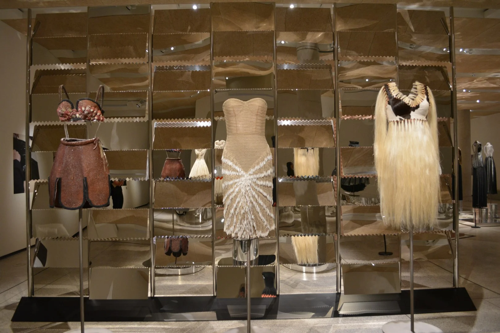 Spanish Accent – “The first fashion I remember was Velázquez – Las Meninas.” Highly influenced by the culture of other countries, the designer took ideas from Spain, from both the formality of painted depictions of the Royal Court, and also from Spanish folk costume. The volume and energy of these dresses pays a modern homage to flamenco dresses.