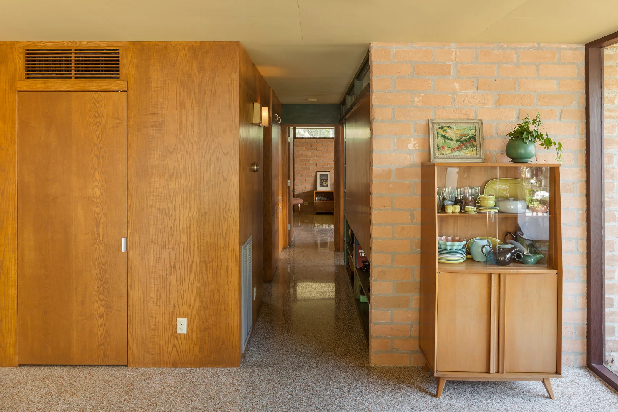 4111 Drummond10.jpg