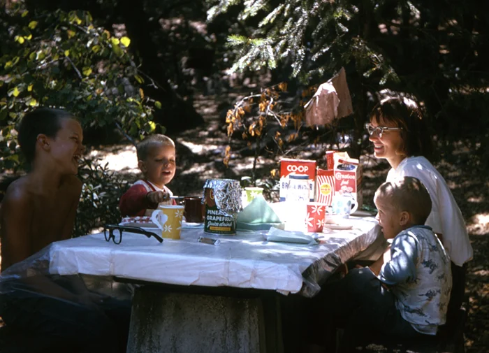 camping-1963-1-adj01-sm.jpg