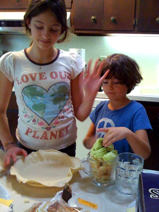 Isabelle, Hugo making apple pie_adj01-sm.jpg