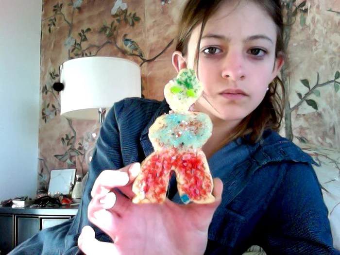 Isabelle-2010-cowboy cookie_adj01-sm.jpg