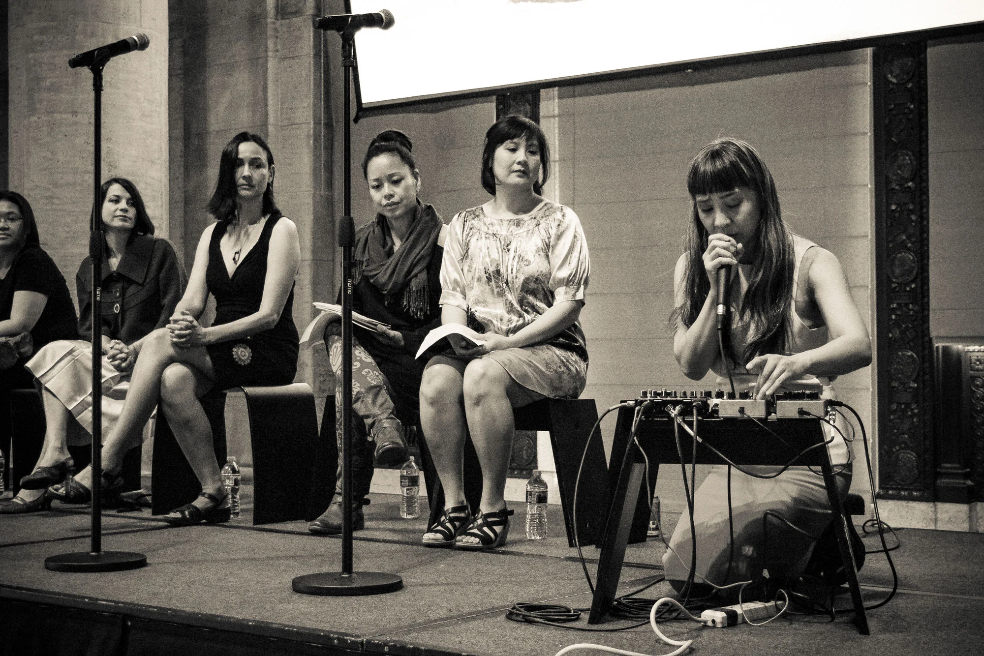 SWHNMs_asianartmuseum_dao_bw.jpg