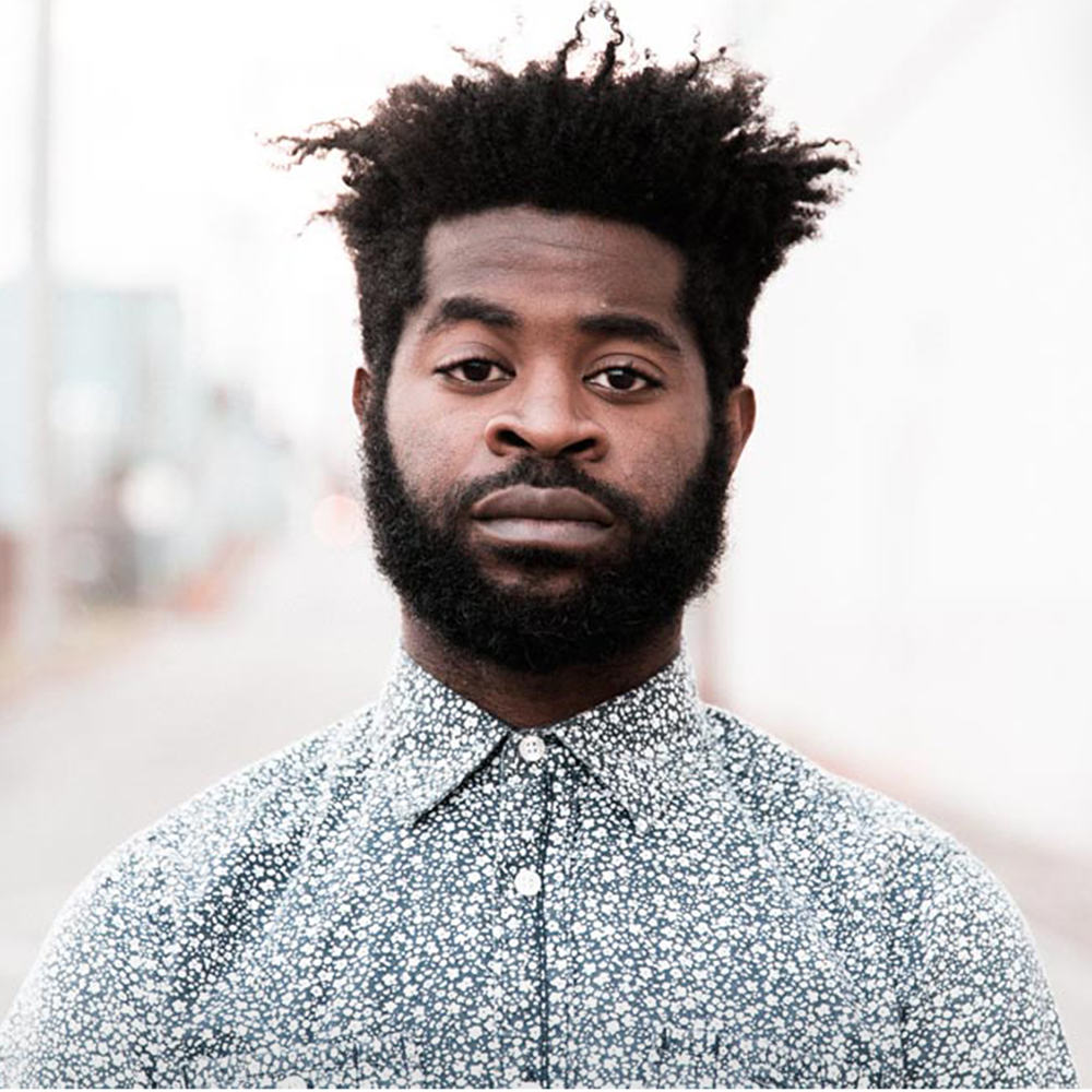 R.LUM.R