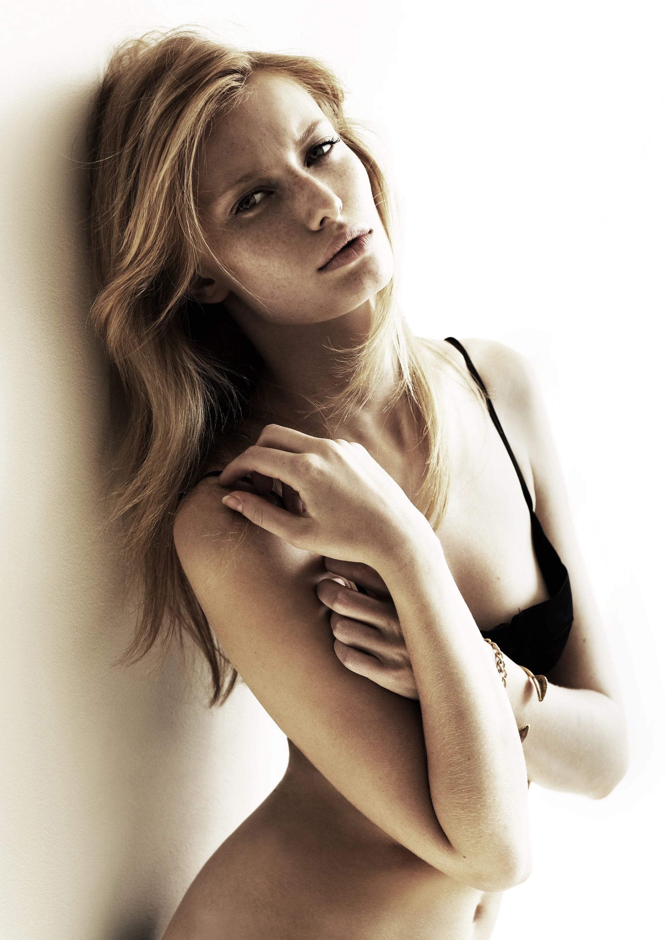 Stephanie_Hall__Scott_Mac_Donough_3_5207_crop.jpg