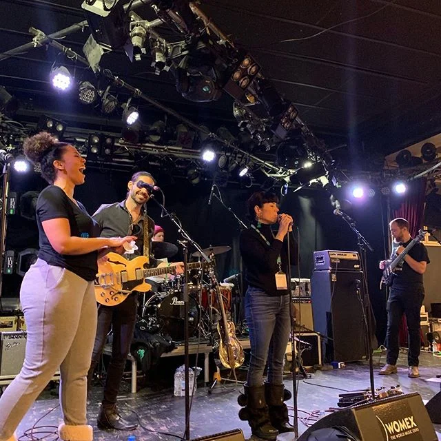 So fantastic to have all 8 of the Diggers with us this eve in #Finland . We’ll be hitting the stage in a couple of hours to share our music with the @WOMEX_theworldmusicexpo fam !
#SoundCheck
#DiggingRootsTour
#DiggingRootsTour2019
#NomadHearts
#LiveYourRootsLoveYourRoots6
#AncestorsPijanNima