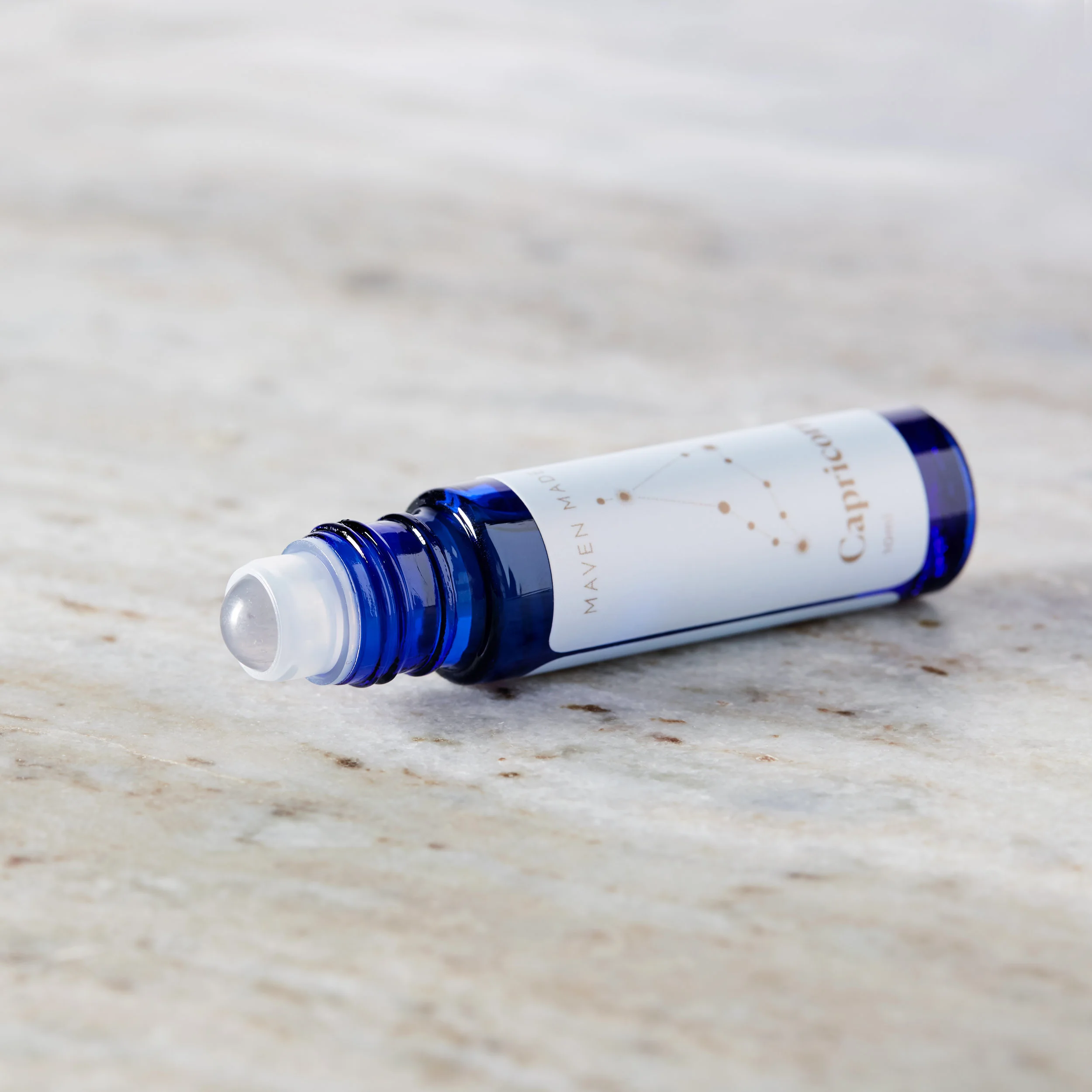 CAPRICORN AROMATIC ROLL-ON