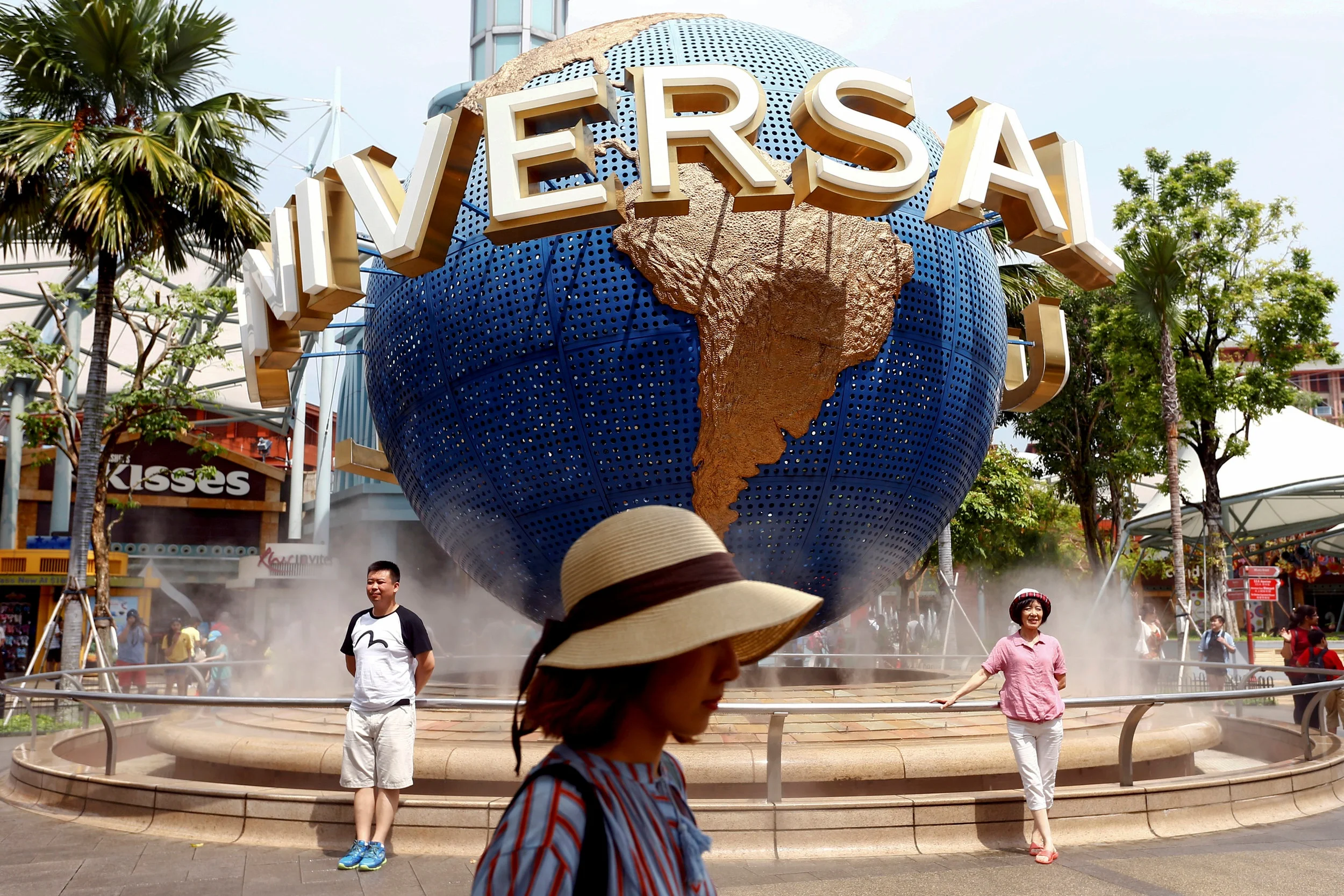 Tourists visit the Universal Studios in Sentosa, Singapore June 8, 2018. REUTERS/Feline Lim