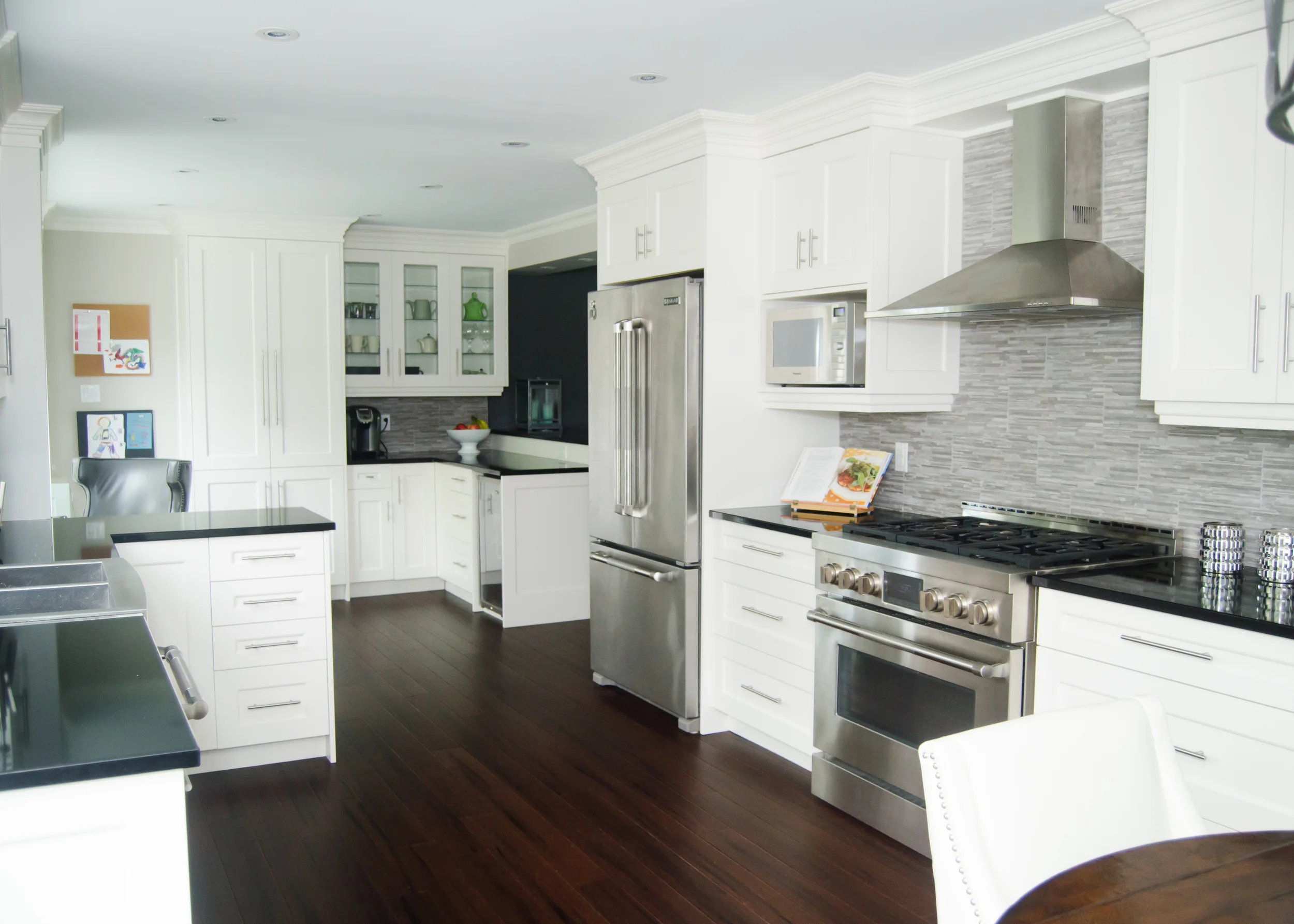fvk-design-kitchen-designs-002.jpg