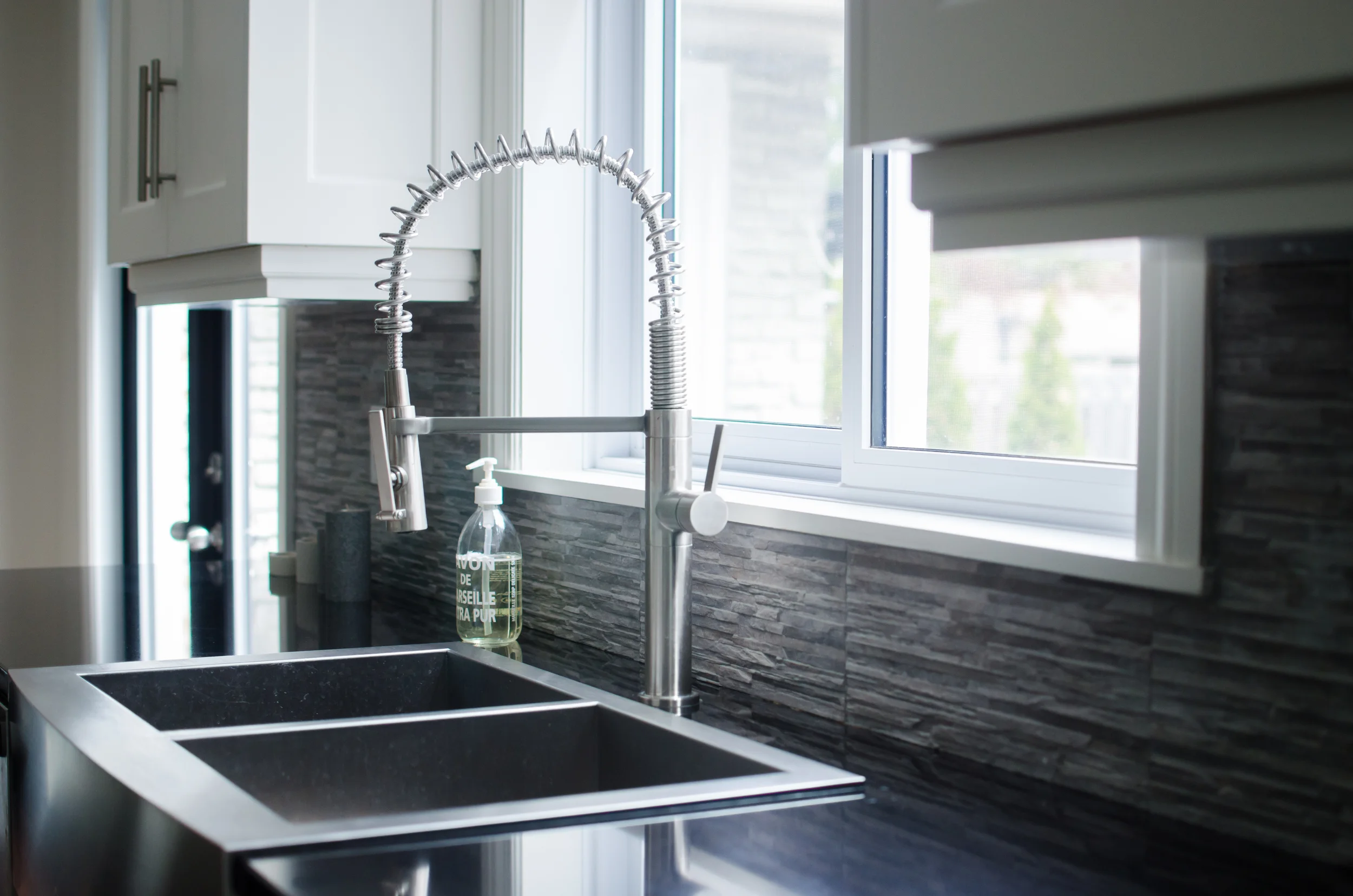 fvk-design-kitchen-designs-004.jpg