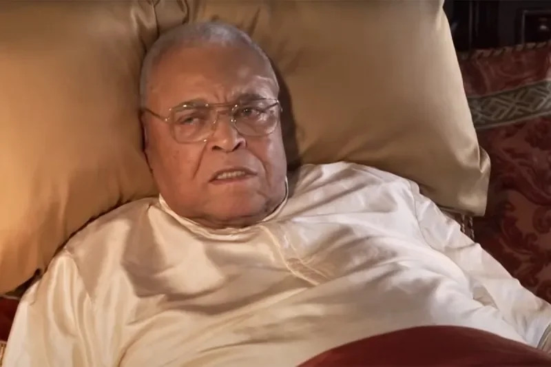Coming-2-America-James-Earl-Jones.jpg.webp