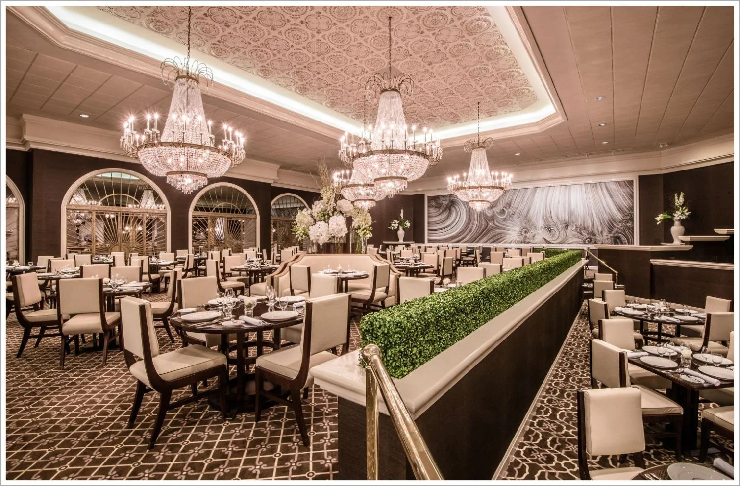 Custom Restaurant Tables and Chairs
