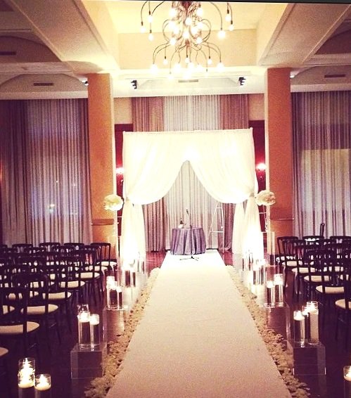 Newberry+Library+-+jen+Larkin+wedding.jpg