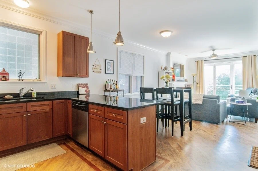 08_1747NArtesian_Unit2_92_KitchenDiningRoom_LowRes.jpg