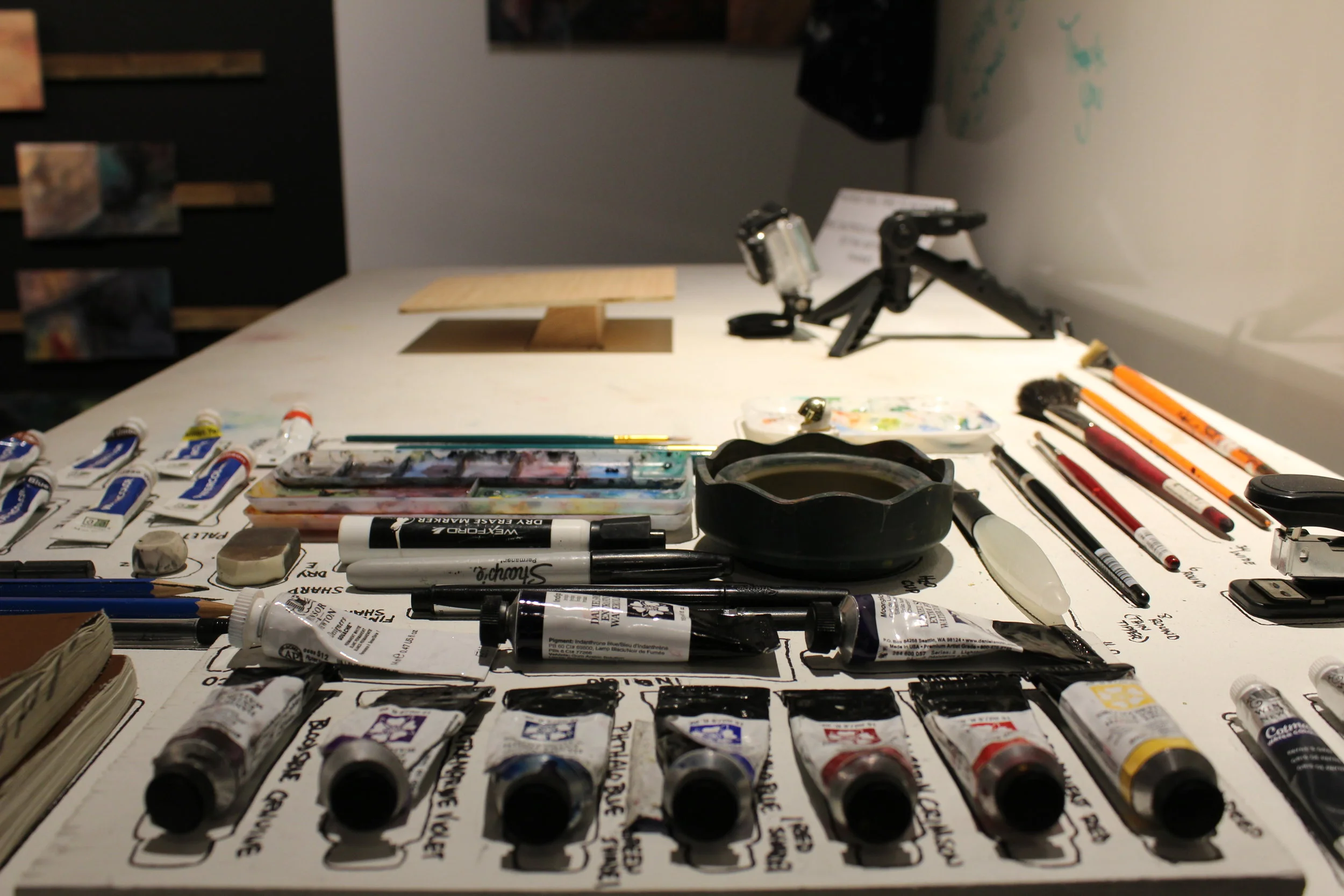 TheOfficeMixedMedia-Interactiveinstallation2018. Side View