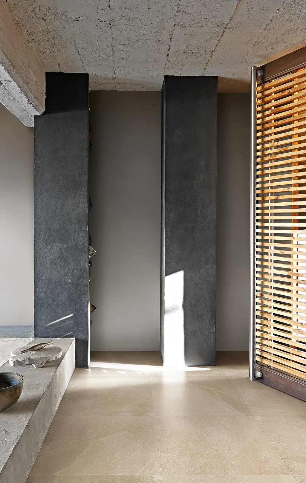 Cerim_NaturalStone_Cream_02.jpg